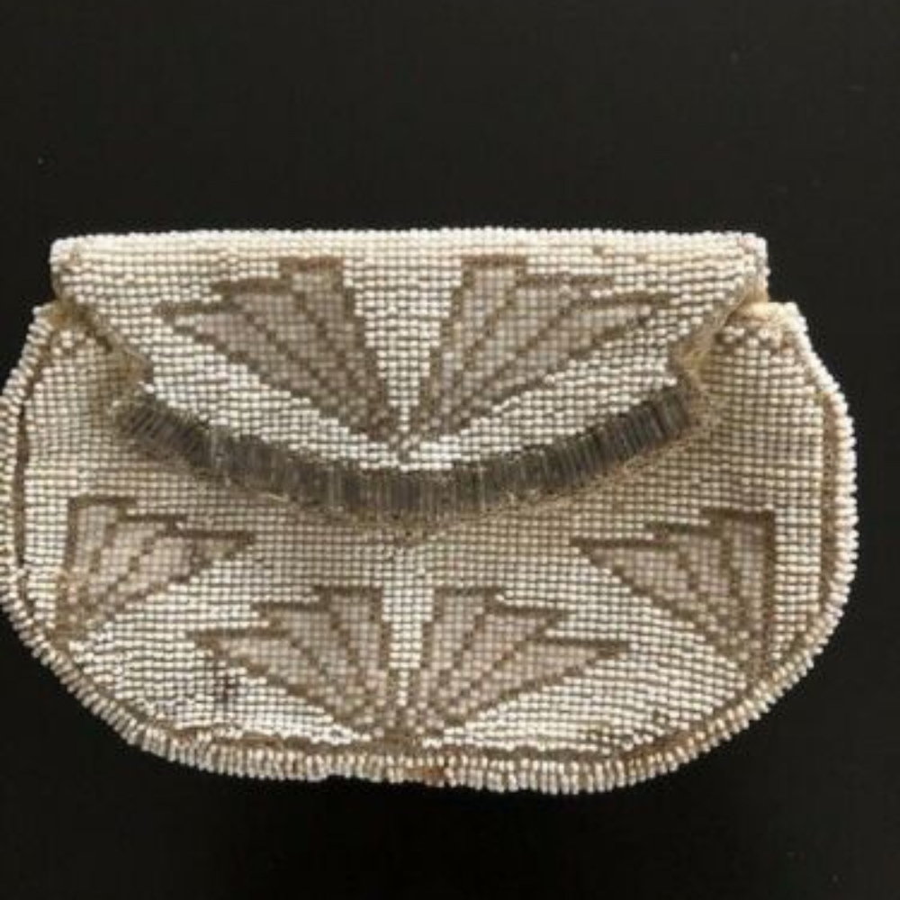 Art Deco BEADED HAND PURSE